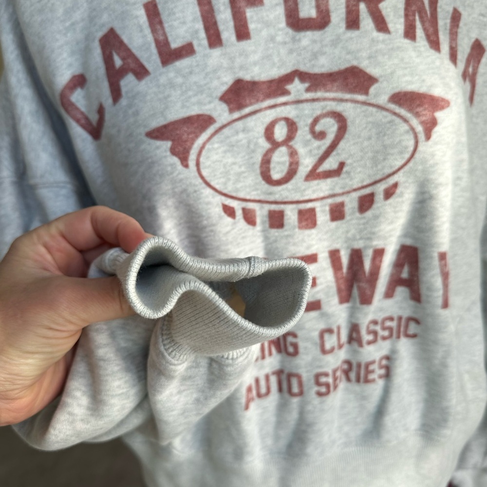 Cozy Abercrombie & Fitch Gray and Red California Sweatshirt - Picture 2 of 6